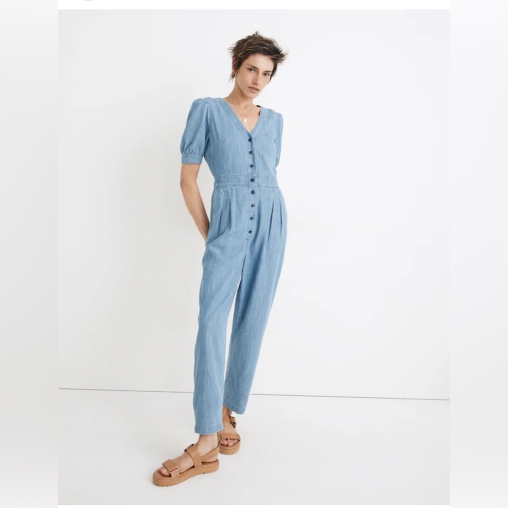 Madewell Denim Puff-Sleeve Button-Front Jumpsuit size 00